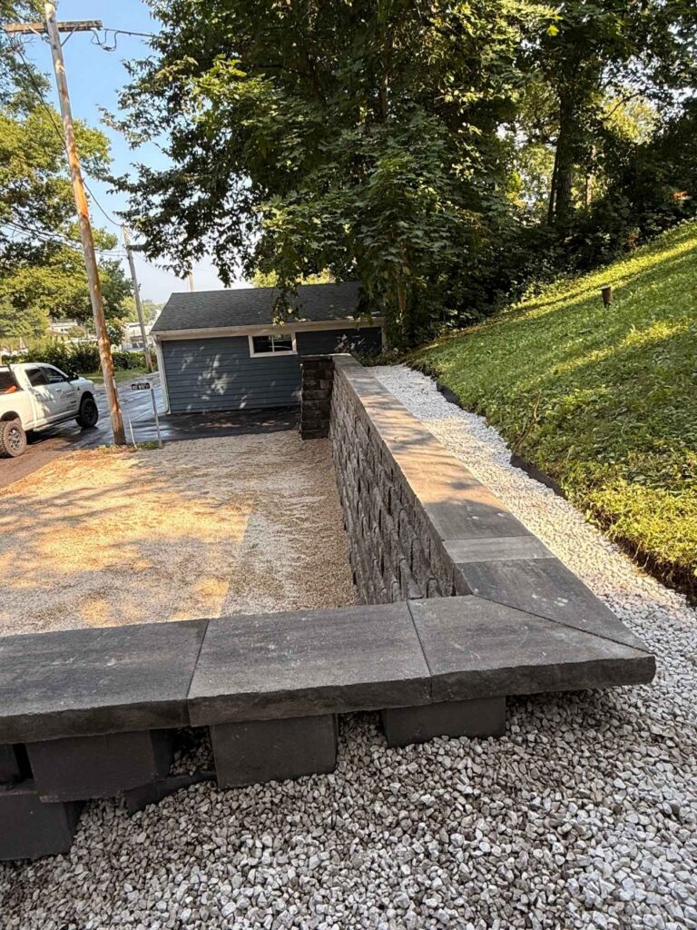concrete-block-retaining-wall-gravel-drainage-hartland