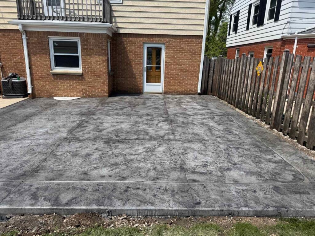 solid-slate-concrete-patio-installation-whitefish-bay